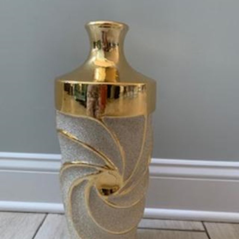 Bella casa italian gold vase 16 inches